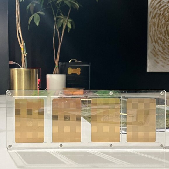 Louis Vuitton Gold Foiled Damier Playing Cards/Collective Piece - 10's x 4 each - Picture 11 of 15